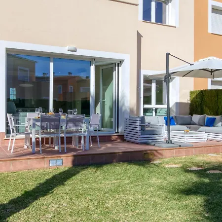 Malibu By Interhome * Oliva